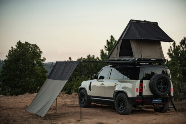 TRI-CLAM HARD SHELL ROOF TOP TENT - Image 3