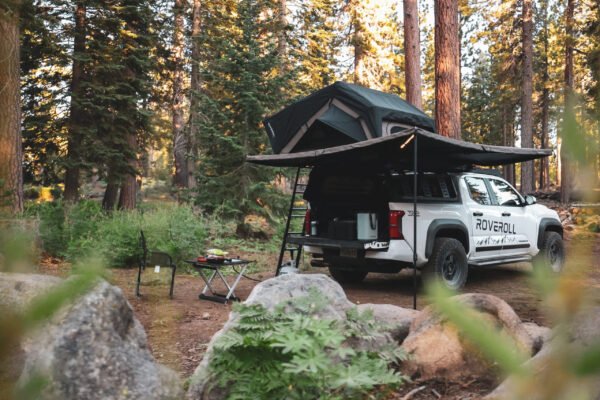 SS001 SNAIL SOFT SHELL ROOF TOP TENT - 52 - TAUPE BODY & BLACK RAINFLY3